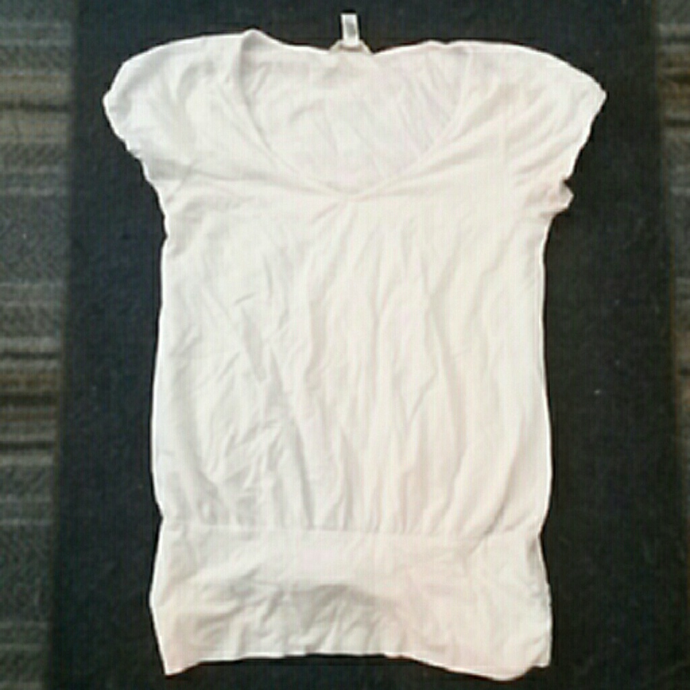 White stretch shirt